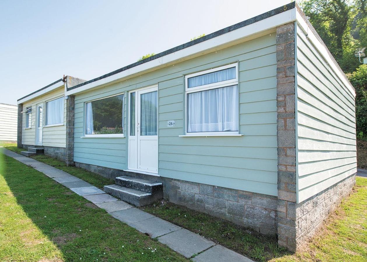 Sandaway Beach Holiday Park Combe Martin Extérieur photo