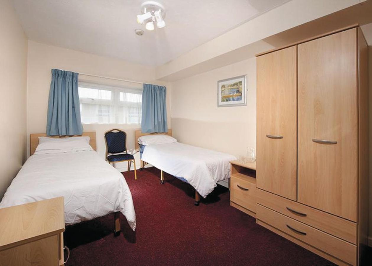 Sandaway Beach Holiday Park Combe Martin Extérieur photo