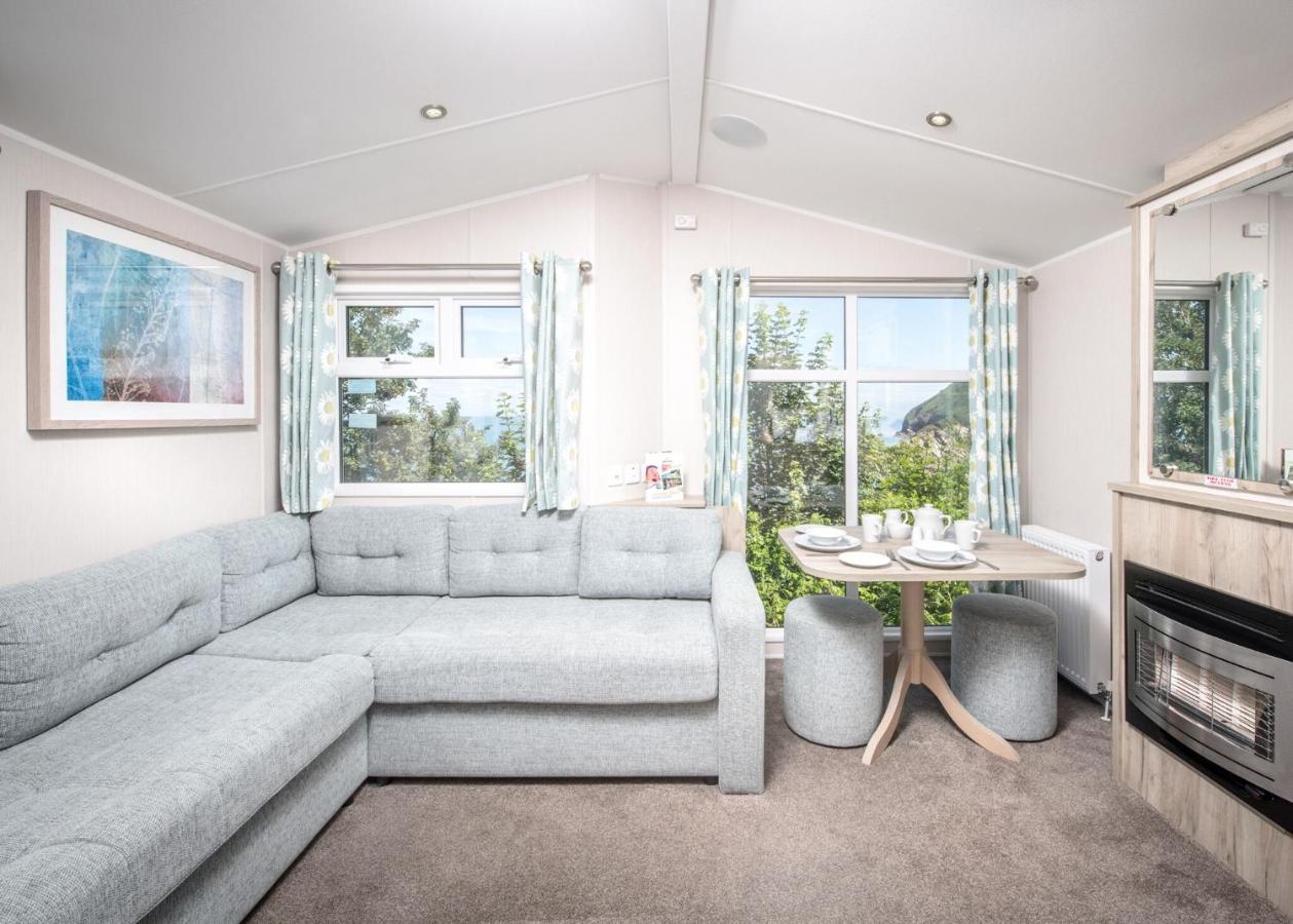 Sandaway Beach Holiday Park Combe Martin Extérieur photo