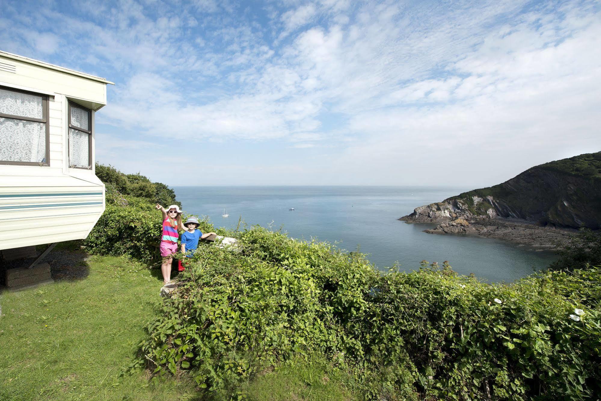 Sandaway Beach Holiday Park Combe Martin Extérieur photo